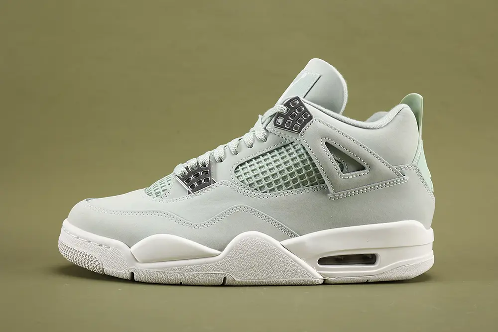 Wmns Air Jordan 4 Retro Abundance Seafoam