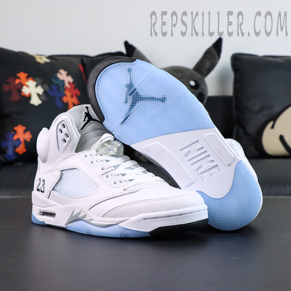 Jordan-5-Retro-White-Metallic1.jpg.webp Jordan 5 Retro White Metallic 2026