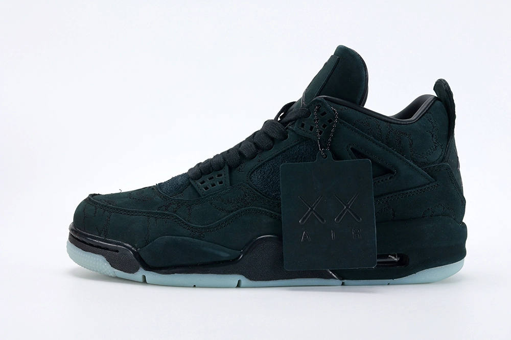Kaws X Air Jordan 4 Retro Black – Image 3 KAWS x Air Jordan 4 Retro 'Black' replica