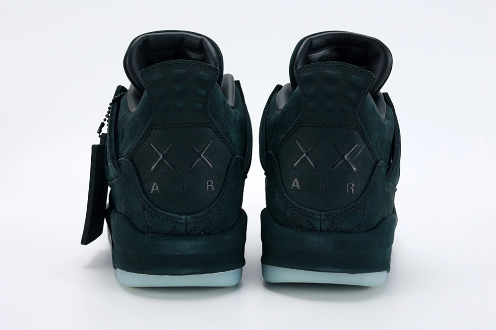 Kaws X Air Jordan 4 Retro Black – Image 5 KAWS x Air Jordan 4 Retro 'Black' replica
