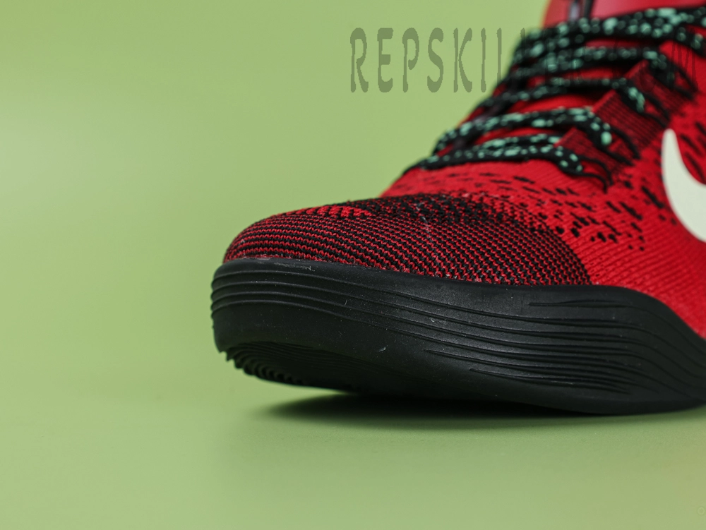 Kobe 9 Elite Low Xdr University Red – Image 3 Toe cap