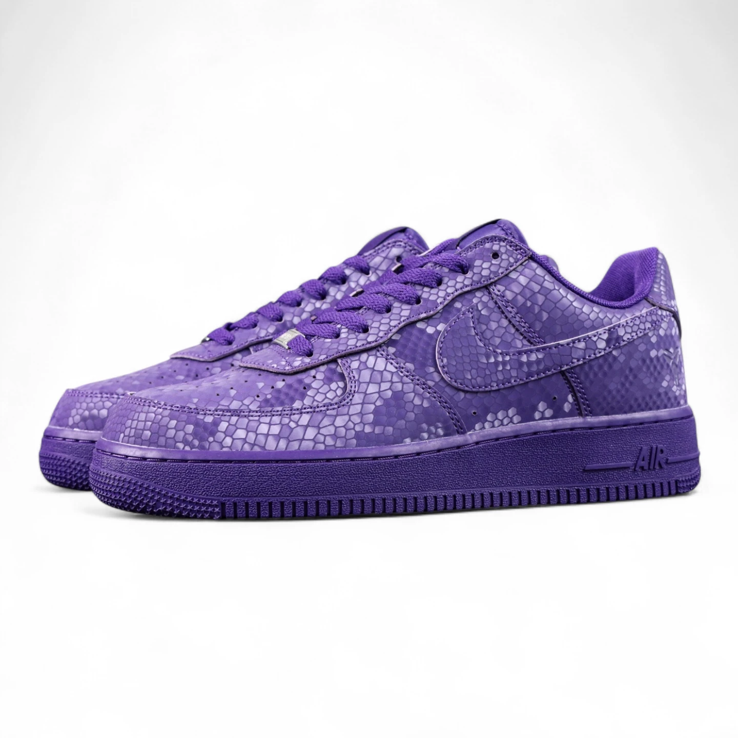 Kobe Bryant X Air Force 1 Low Court Purple