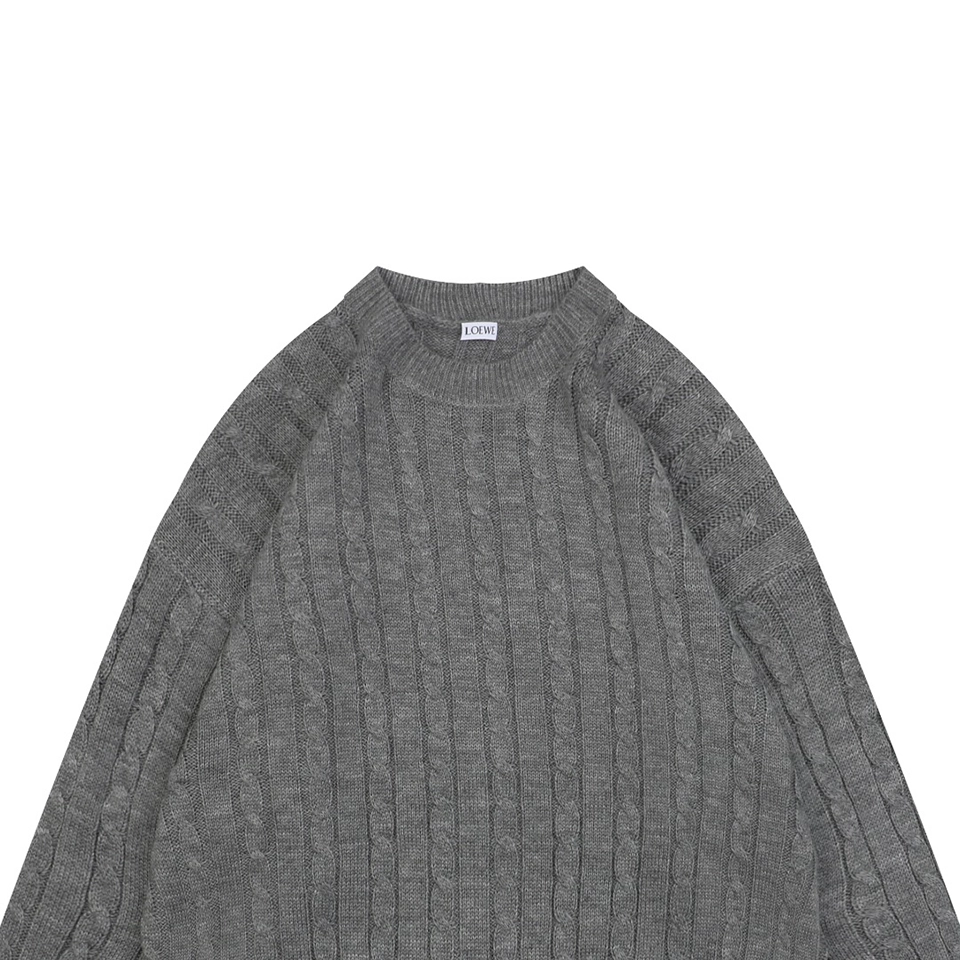 L-Cable-Knit-Wool-Blend-Leather-Patch-Sweater7.jpeg.webp L Cable Knit Wool Blend Leather Patch Sweater