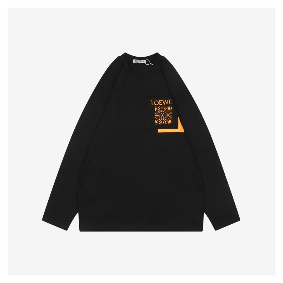 L Hollow Logo Pocket Detail Shirt