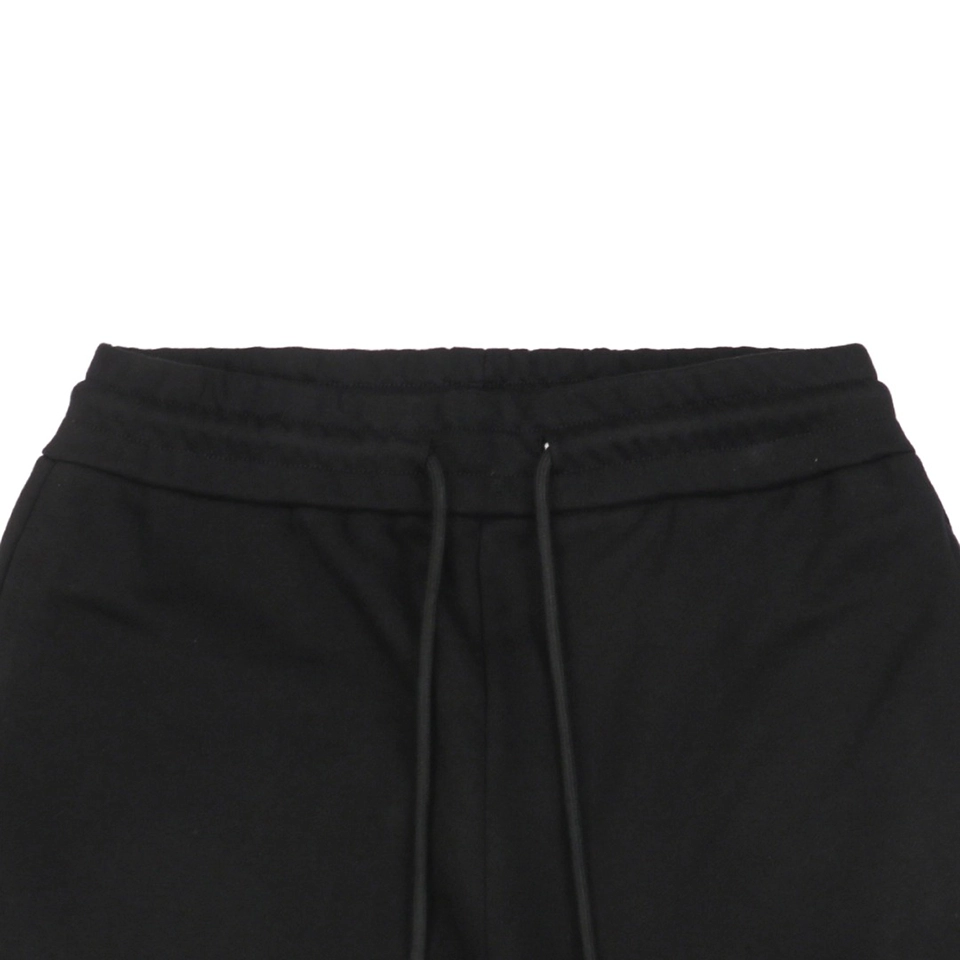 L Side Floral Patch Embroidered Shorts