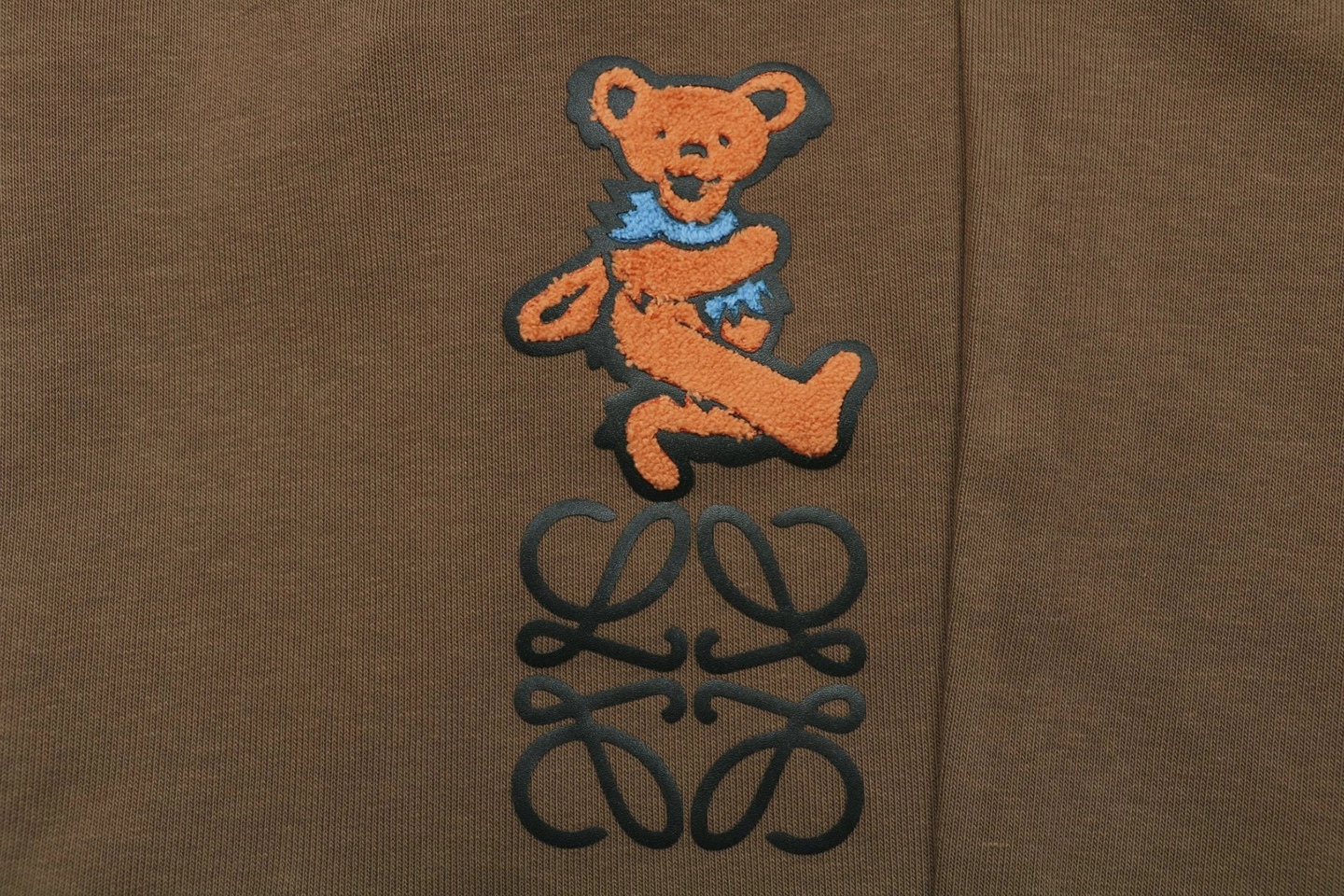 L Towel Bear Patch Shorts