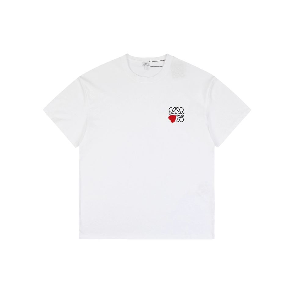 Loewe-Heart-Detail-Anagram-Logo-Embroidered-Cotton-T-Shirt4.jpg.webp Loe Heart Detail Anagram Logo Embroidered Cotton T Shirt