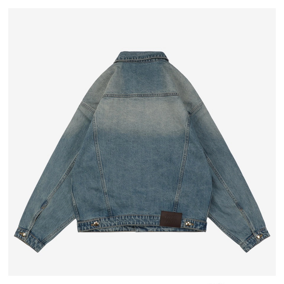MM-Letter-Patch-Embroidered-Denim-Jacket4.jpeg.webp Mm Letter Patch Embroidered Denim Jacket