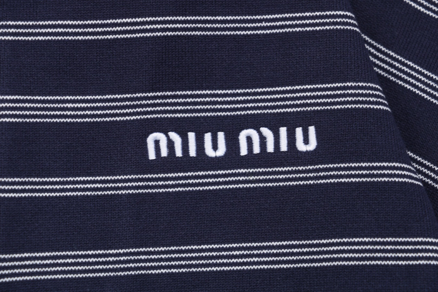 MM-Striped-Quarter-Zip-Polo-Sweatshirt8.jpeg.webp Mm Striped Quarter Zip Polo Sweatshirt