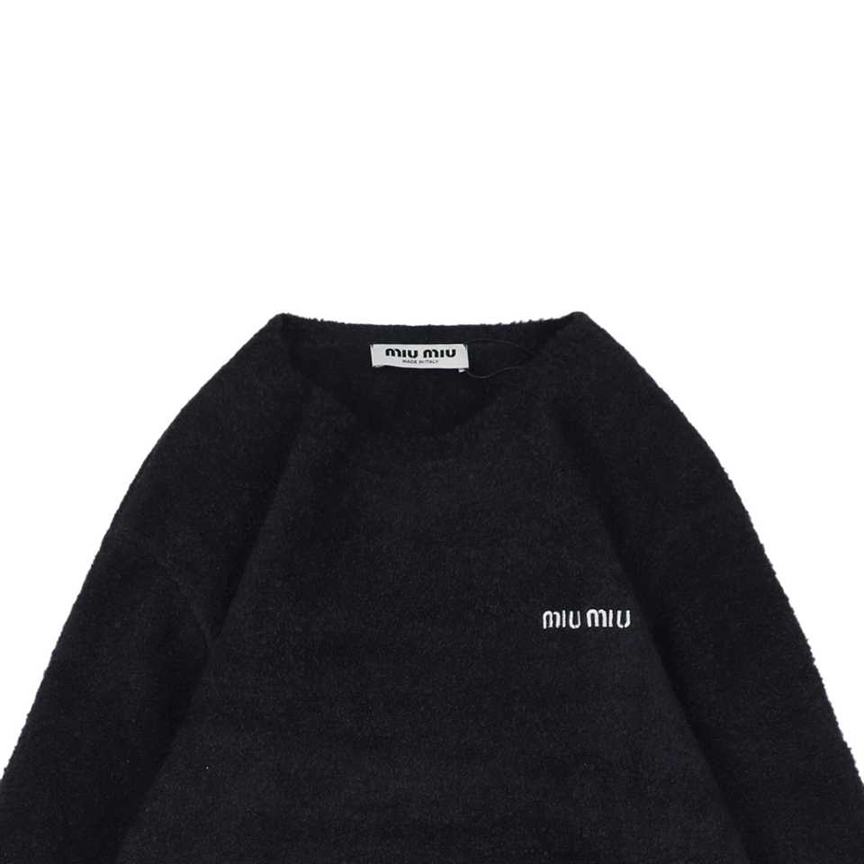 Mm Teddy Crewneck Sweater