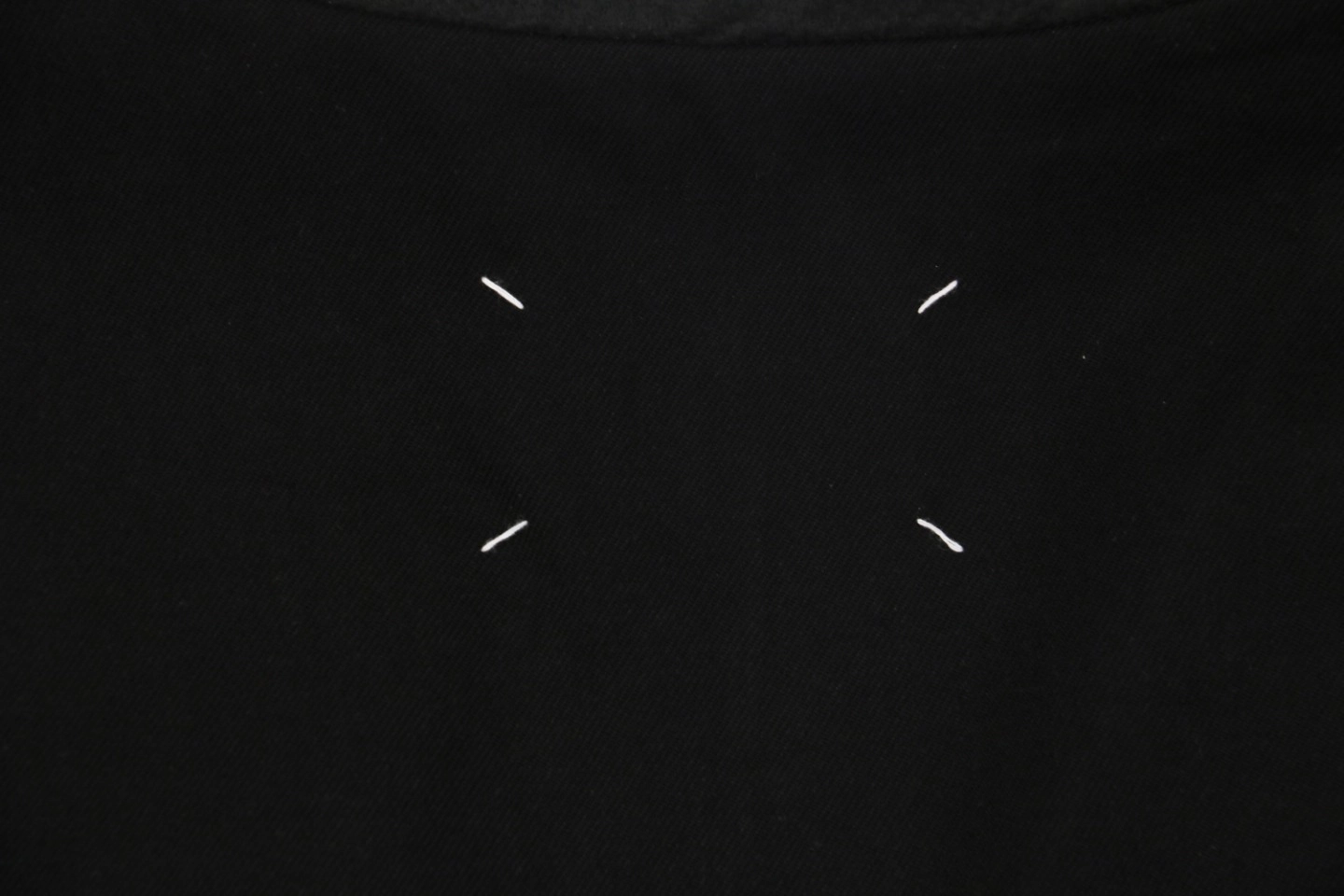 Maison-Margiela-Collarless-Wool-Blend-Suit-Jacket6.jpeg.webp Maison Margiela Collarless Wool Blend Suit Jacket