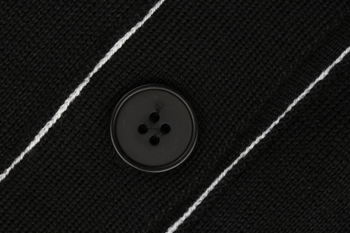 Maison-Margiela-Contrast-Stitch-V-Neck-Cardigan1.jpeg.webp Maison Margiela Contrast Stitch V Neck Cardigan