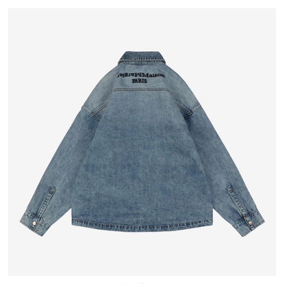 Maison-Margiela-Four-Stitch-Detail-Inverted-Lettering-Denim-Jacket7.jpeg.webp Maison Margiela Four Stitch Detail Inverted Lettering Denim Jacket