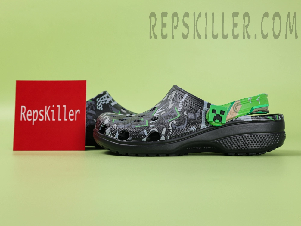 Minecraft X Classic Clog Black Multi