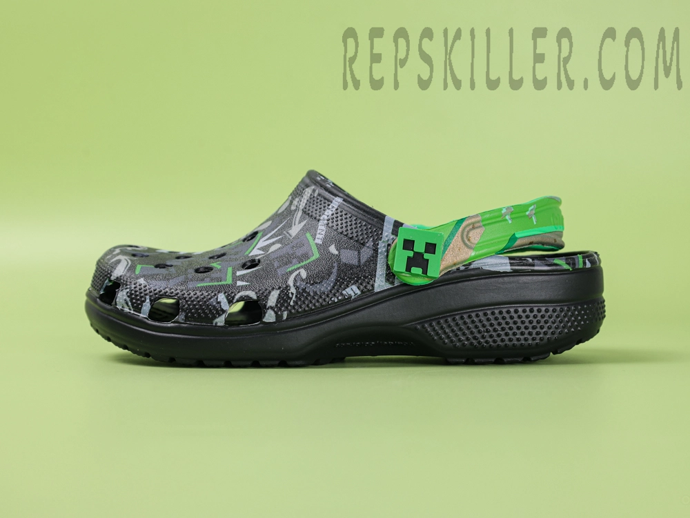 Minecraft X Classic Clog Black Multi