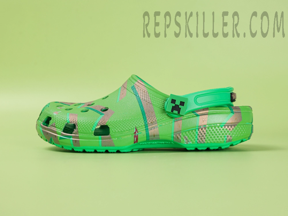 Minecraft X Classic Clog Grass Block