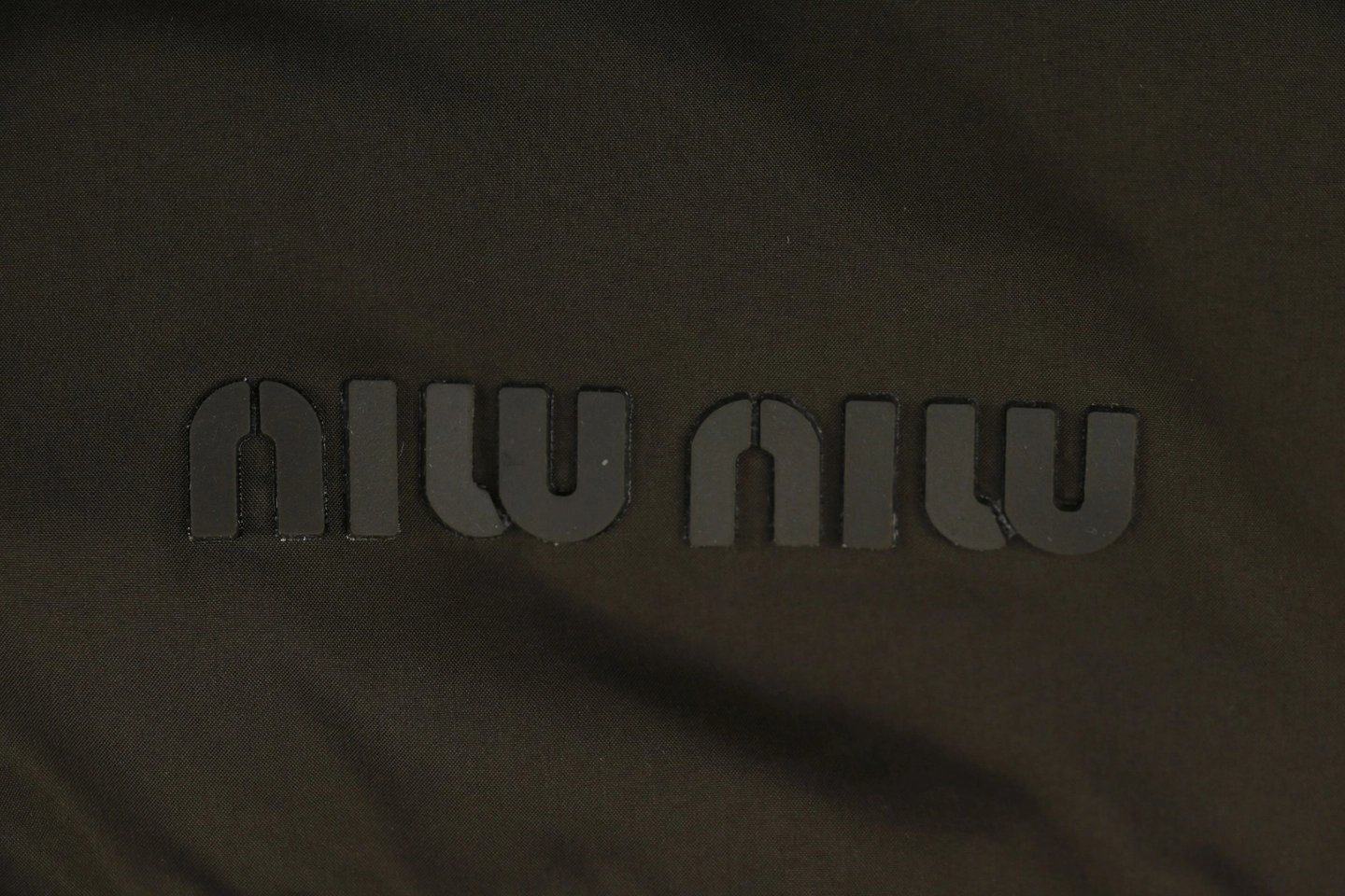 Miu-Miu-Leather-Collar-Down-Vest5.jpeg.webp Mm Leather Collar Down Vest