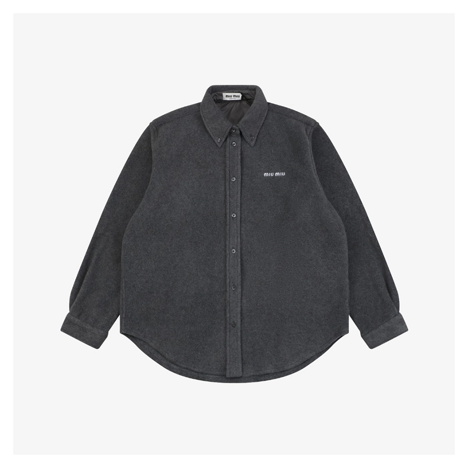 Miu-Miu-Logo-Embroidered-Suede-Finish-Shirt-Jacket8.jpeg.webp Mm Logo Embroidered Suede Finish Shirt Jacket