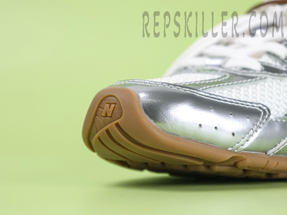 Miu Miu X New Balance 530 Sl Full Metallic Silver