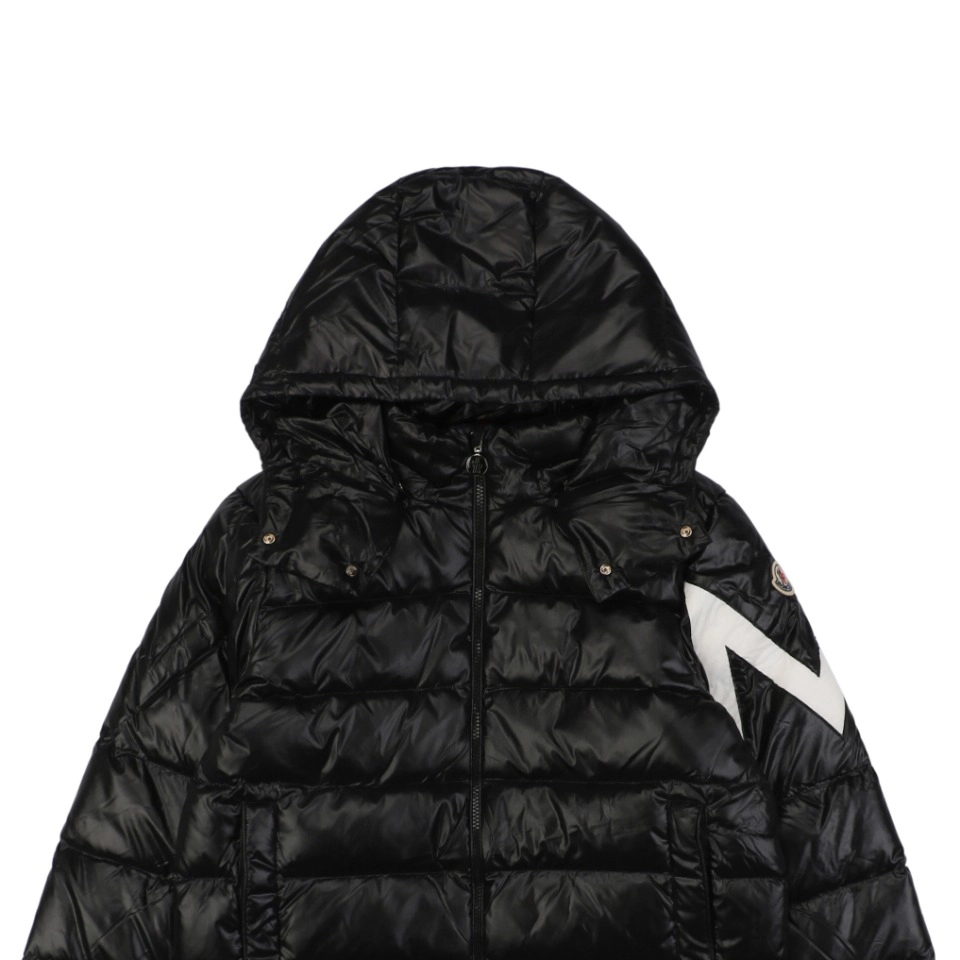 Moncler-Chevron-Stripe-Detachable-Hood-Down-Jacket8.jpeg.webp Mxxcler Chevron Stripe Detachable Hood Down Jacket