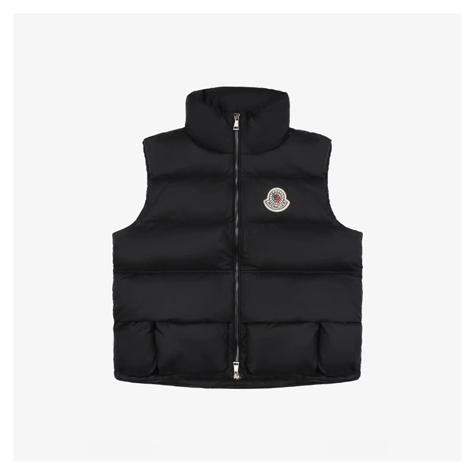 Moncler-Christopher-Raxxy-3D-Quilted-Down-Vest13.jpeg.webp Mxxcler Christopher Raxxy 3D Quilted Down Vest