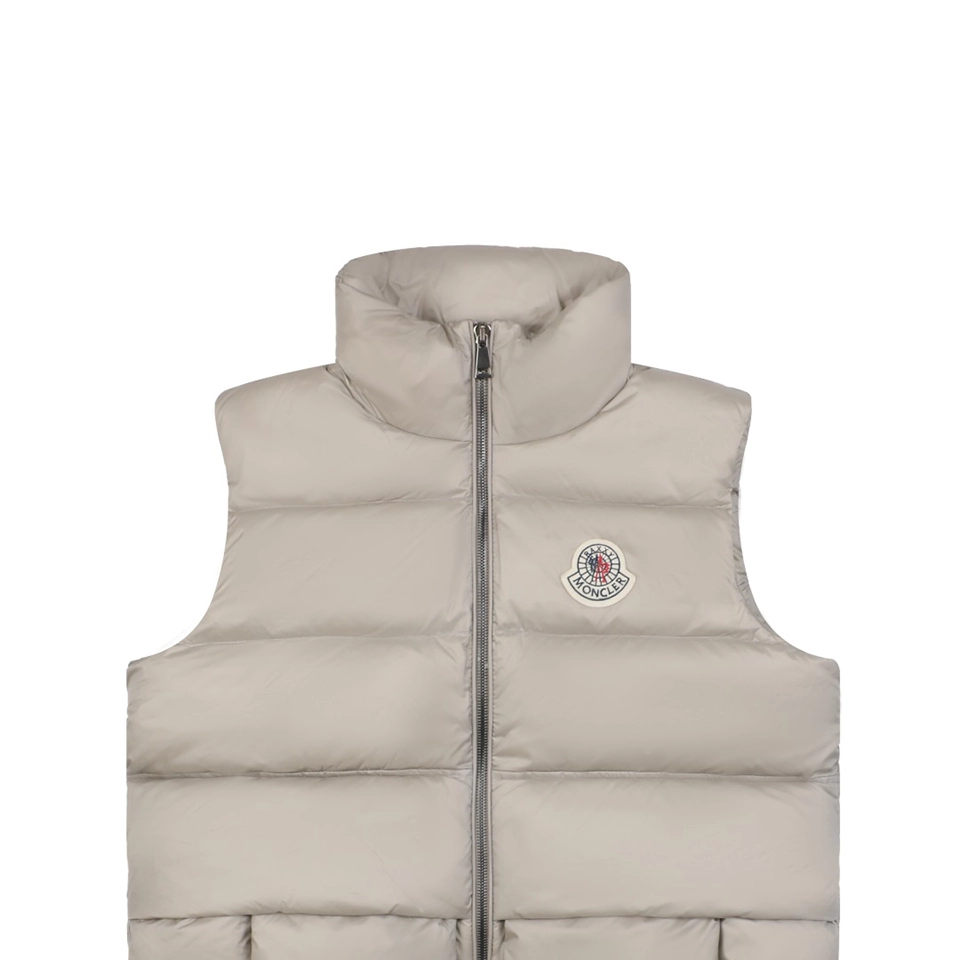 Moncler-Christopher-Raxxy-3D-Quilted-Down-Vest5.jpeg.webp Mxxcler Christopher Raxxy 3D Quilted Down Vest