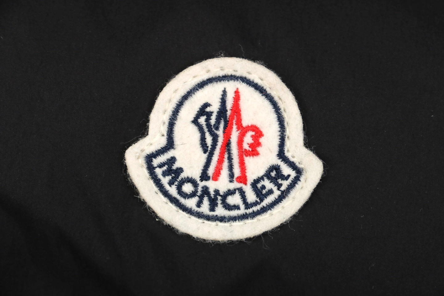 Mxxcler Matte Finish Mk Logo Down Vest