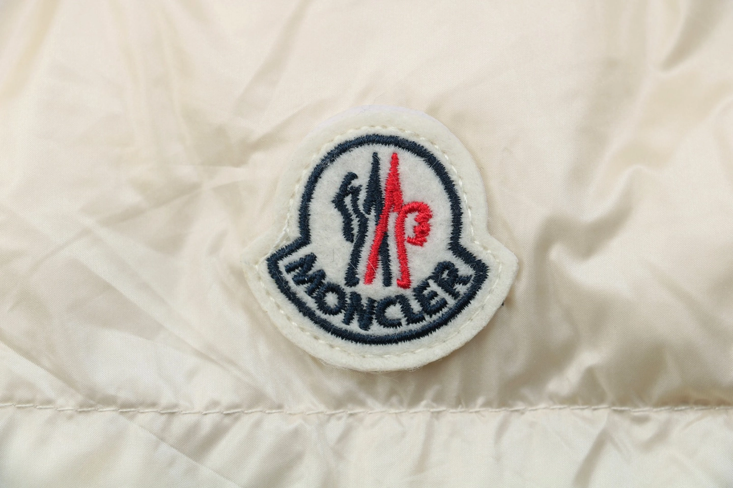 Moncler-Suyenne-Hooded-Down-Jacket-MX-202.jpeg.webp Mxxcler Suyenne Hooded Down Jacket Mx 20