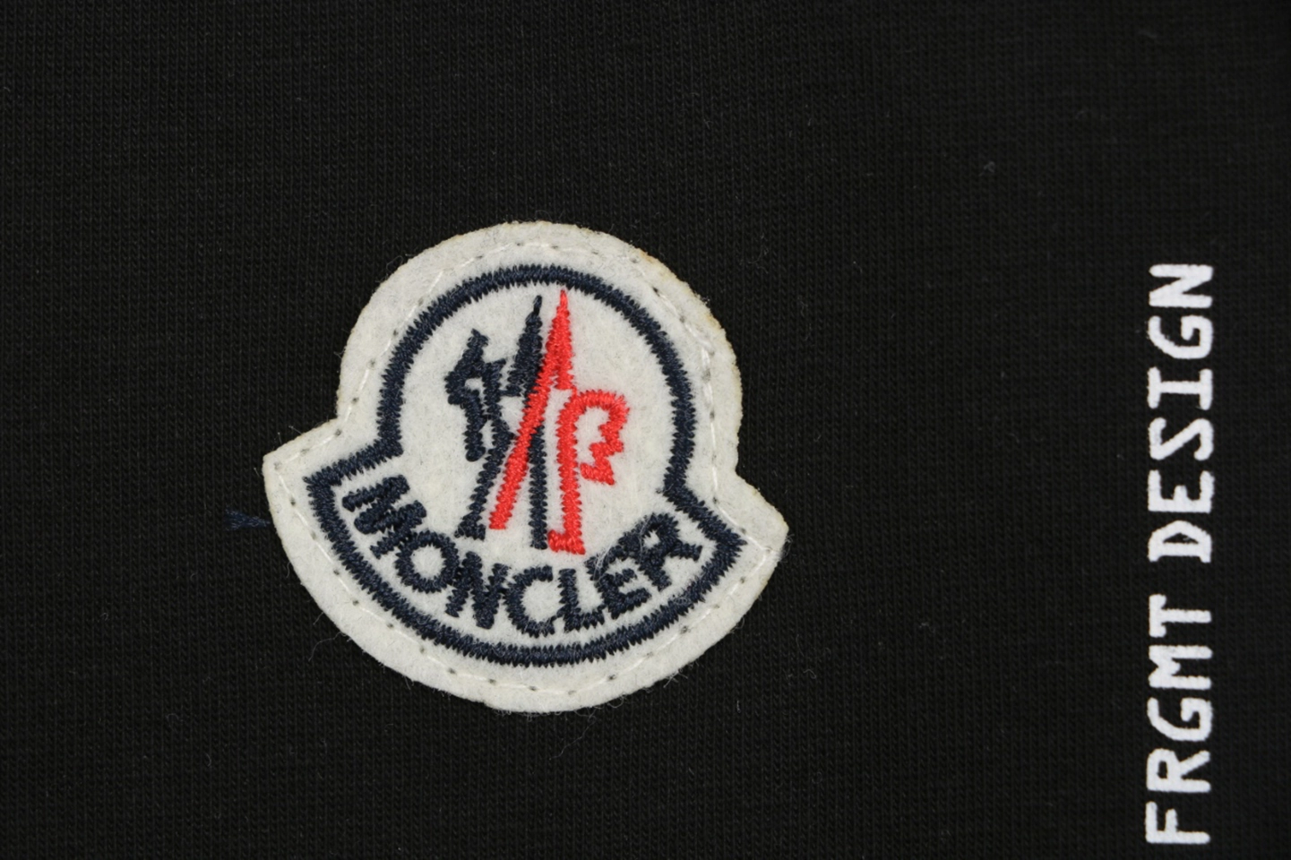 Moncler-x-FRGMT-Logo-Cotton-Sweat-Shorts8.jpg.webp Mxxcler X Frgmt Logo Cotton Sweat Shorts