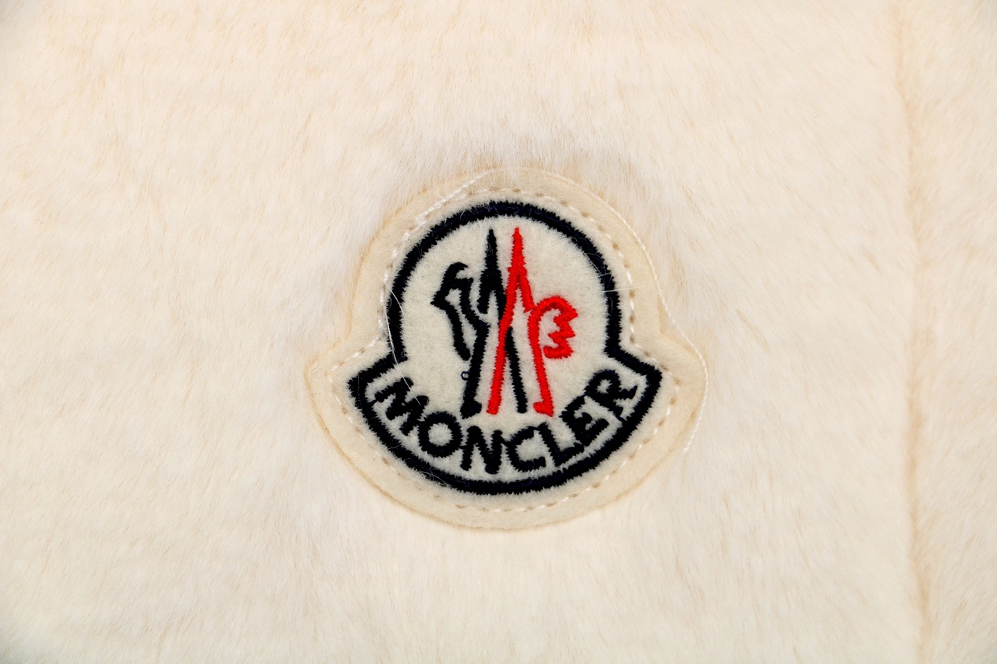 Mxxcler-Arques-Teddy-Down-Vest8.jpeg.webp Mxxcler Arques Teddy Down Vest
