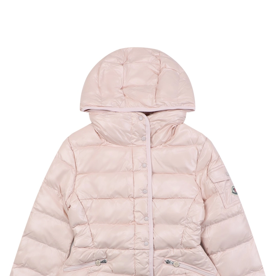 Mxxcler-Barante-Glossy-Cinched-Waist-Hooded-Down-Jacket-MX-00512.jpeg.webp Mxxcler Barante Glossy Cinched Waist Hooded Down Jacket Mx 005