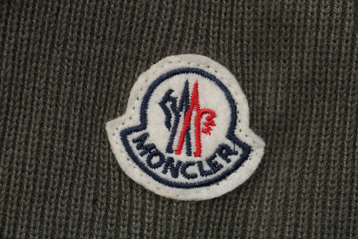 Mxxcler-Knit-Sleeve-Mixed-Media-Down-Hoodie-Jacket5.jpeg.webp Mxxcler Knit Sleeve Mixed Media Down Hoodie Jacket