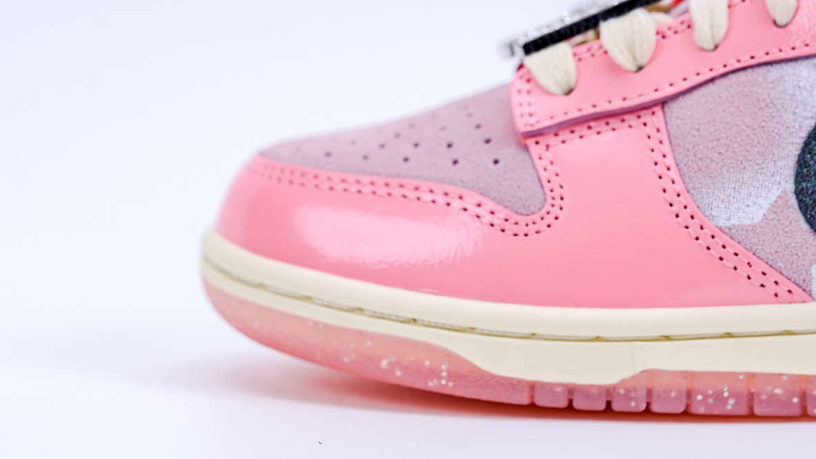 NK-Dunk-Low-Lx-Barbie10webp2.webp Dunk Low Lx Barbie