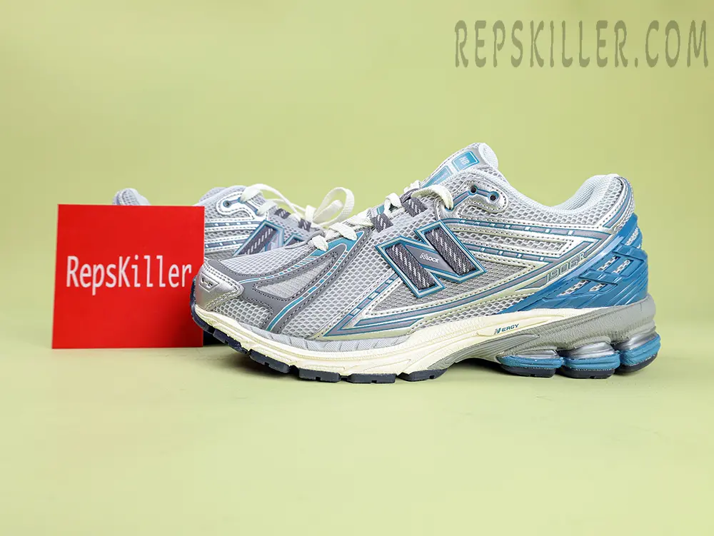 New Balance 1906R Silver Metalic