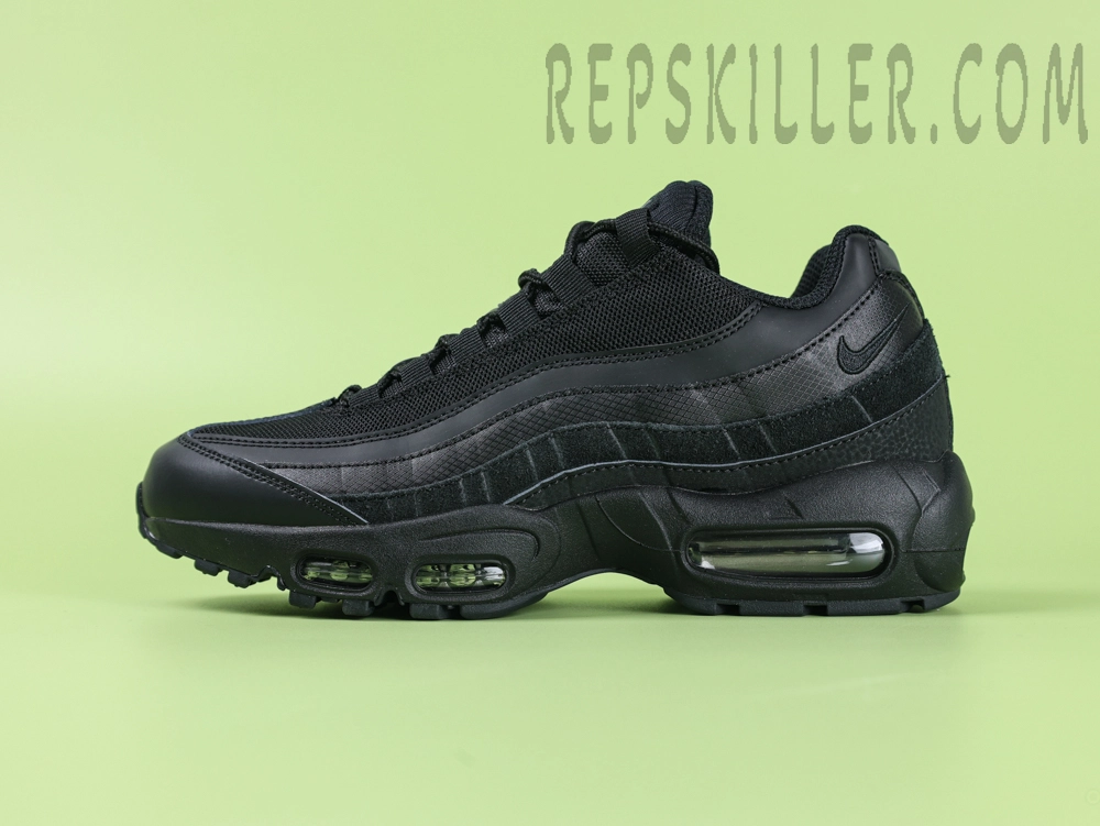 Nike Air Max 95 Essential Triple Black