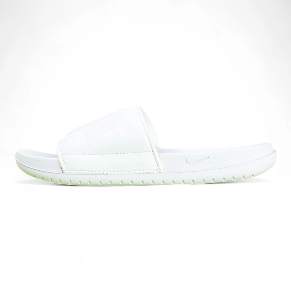 Nike-Kobe-Offcourt-Slide-Triple-White.webp Nike Kobe Offcourt Slide Triple White