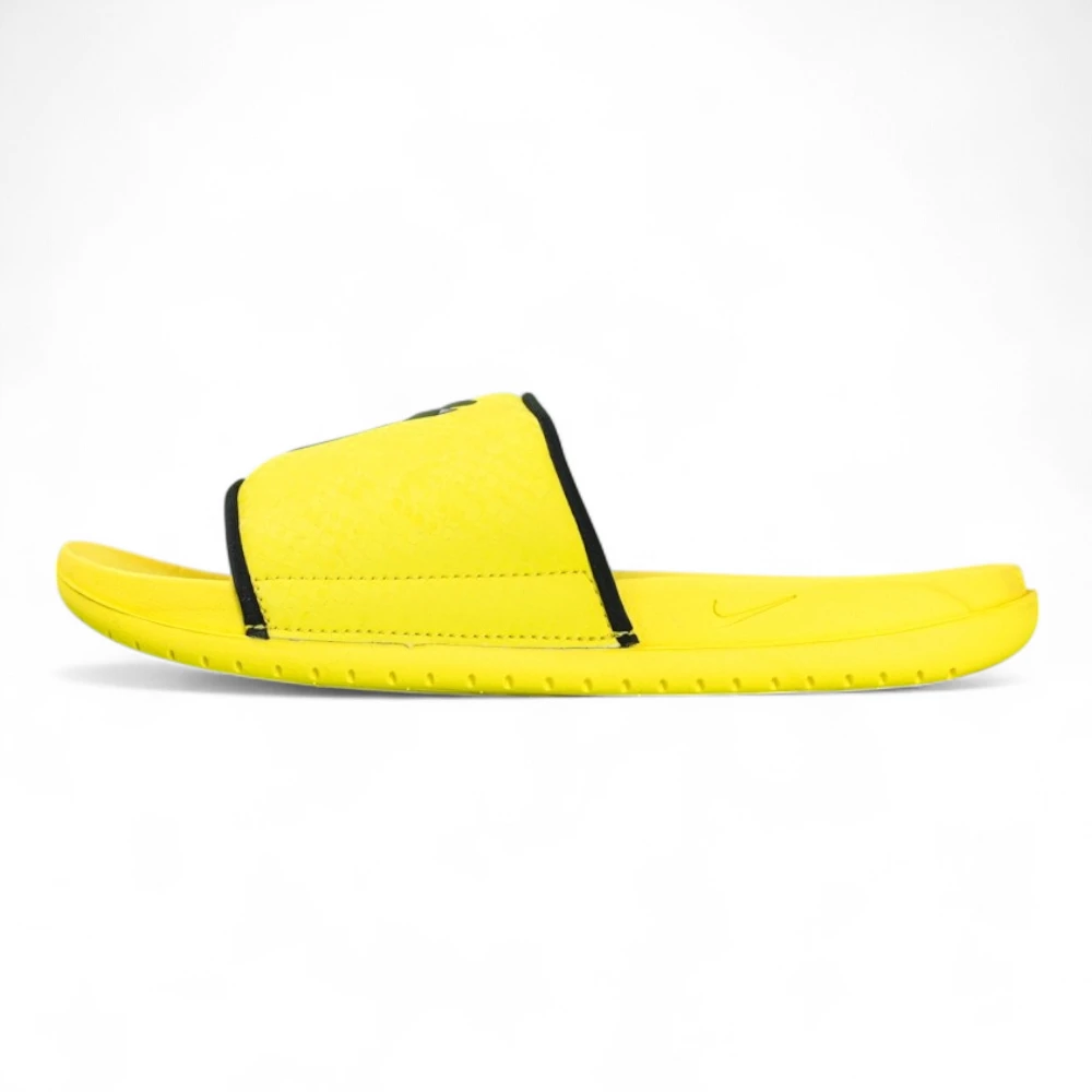 Nike-Kobe-Offcourt-Slide-‘Lightning.webp Nike Kobe Offcourt Slide Lightning