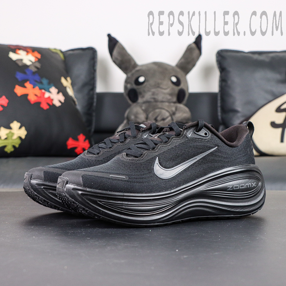 Nike-Vomero-Plus-Black-Metallic-Dark-Grey8.jpg.webp Nike Vomero Plus Black Metallic Dark Grey