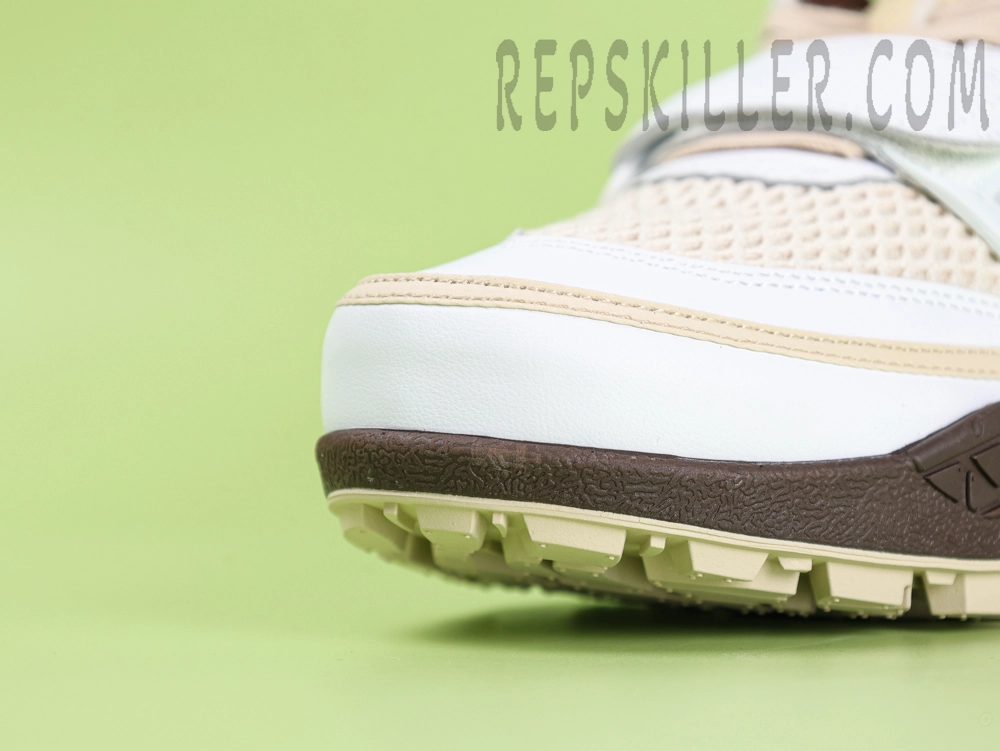 Nike X Travis Scott Zoom Field Jaxx Light Chocolate