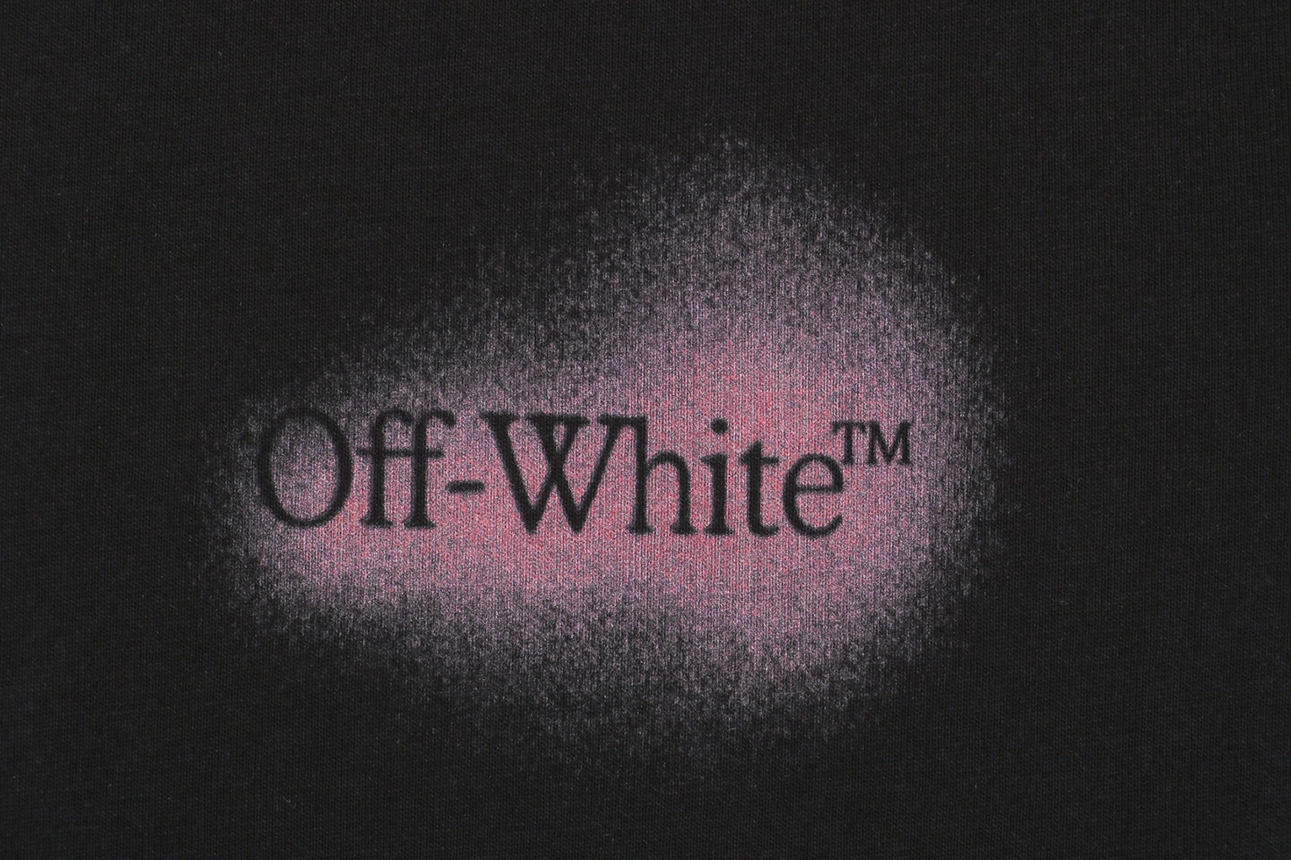 Off White Spray Paint Arrow Graphic T Shirt Black Pink