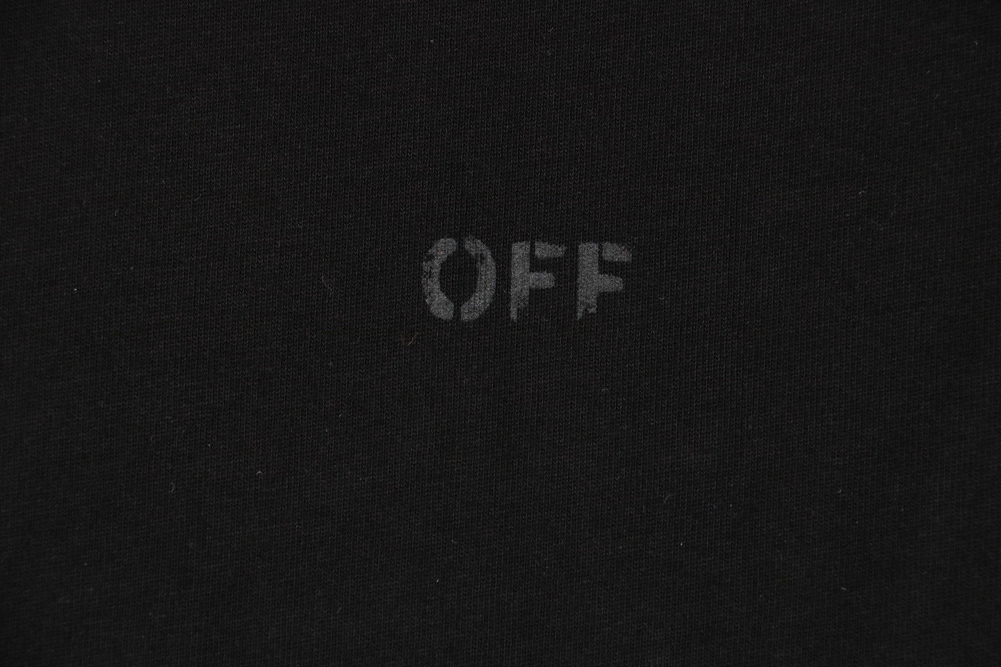 Off-White-Arrow-Graphic-Black-T-Shirt8.jpeg.webp Off White Arrow Graphic Black T Shirt