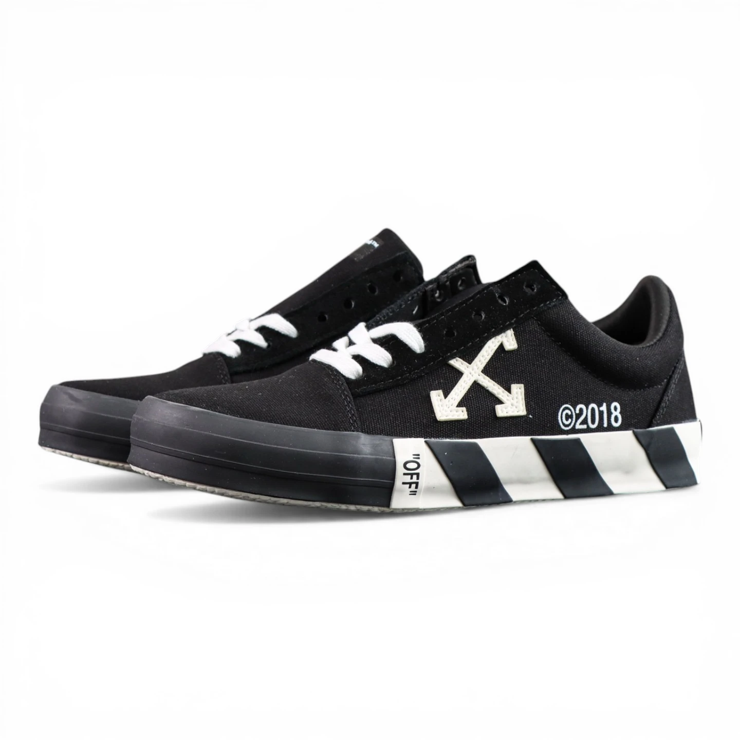 Off-White-Vulc-Low-Top-Black-1778875891.webp Off White Vulc Low Top Black 2