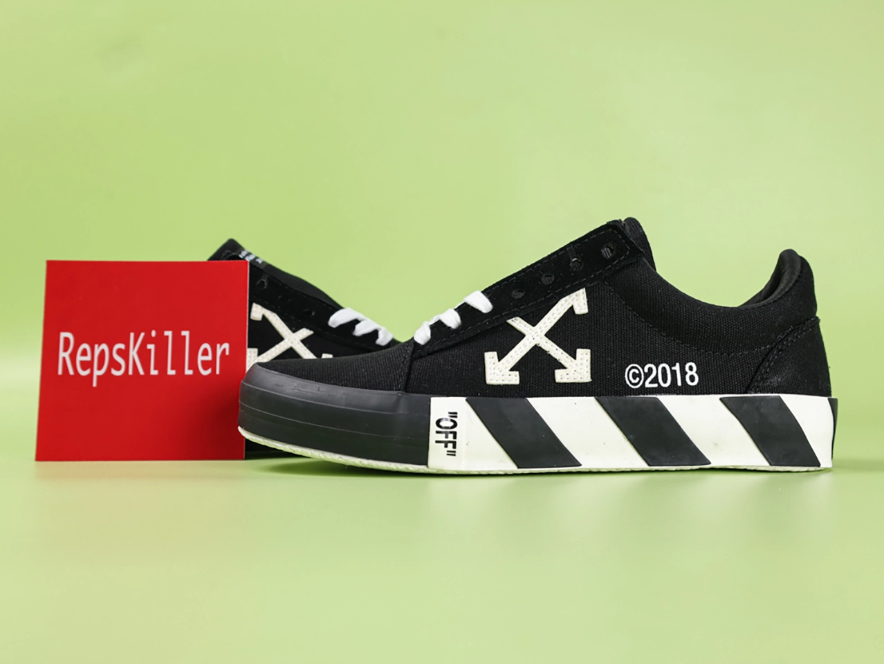 Off White Vulc Low Top Black