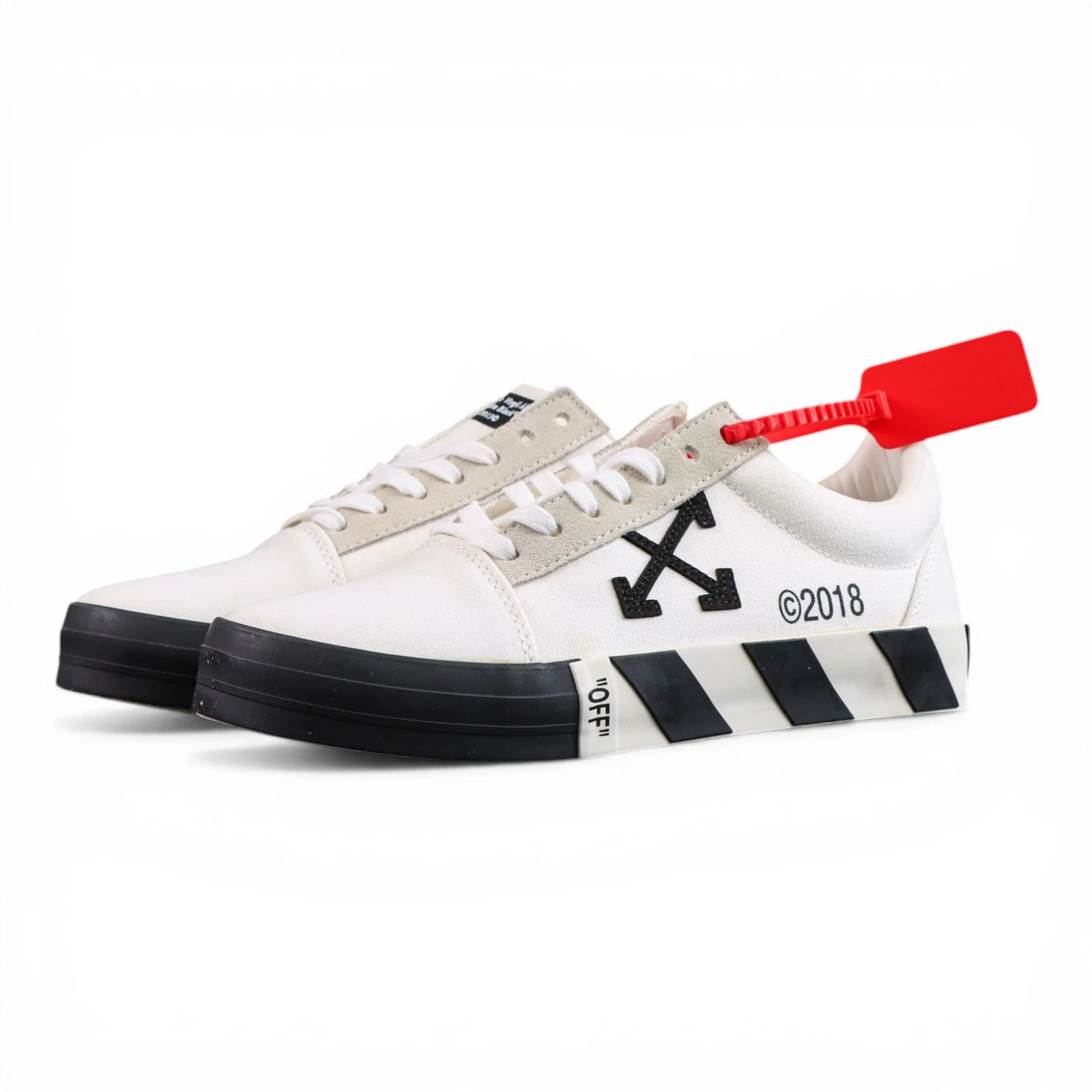 Off White Vulc Low Top White 2