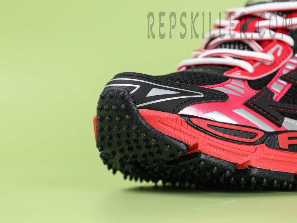 Off White C O Virgil Abloh Be Right Back Track Runner Black Red