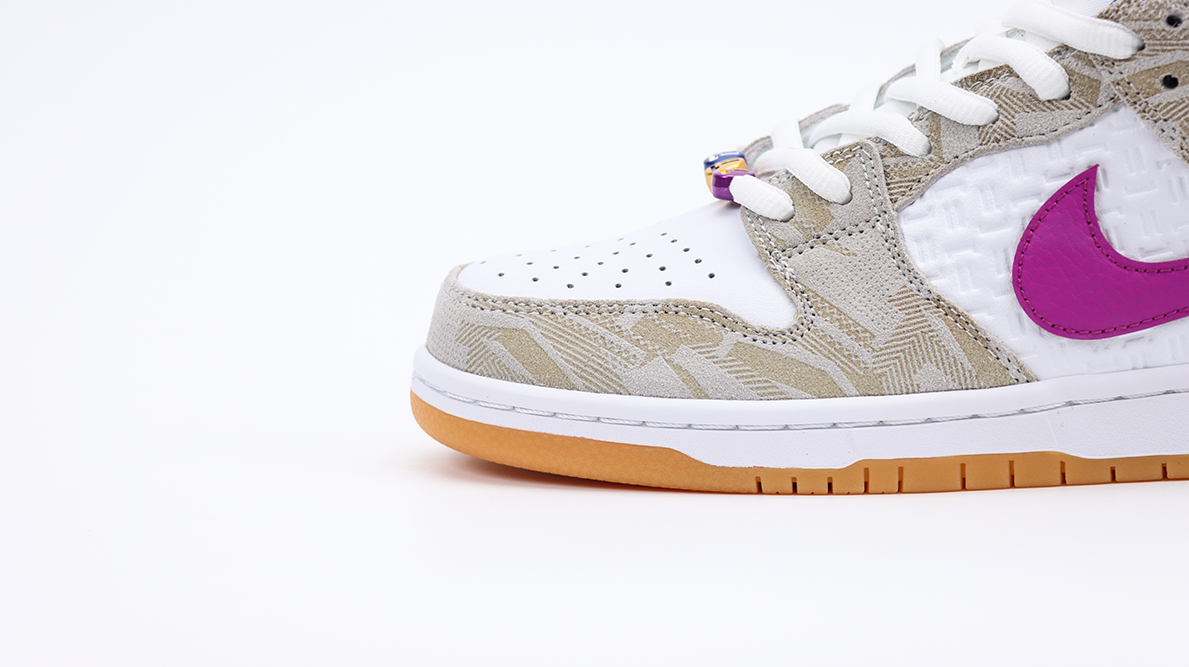 Rayssa Leal X Dunk Low Sb
