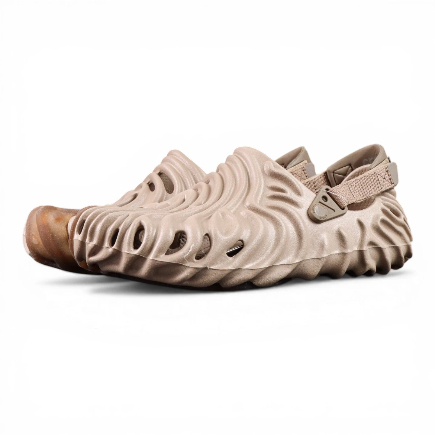 Salehe-Bembury-x-Crocs-Pollex-Clog-Menemsha.webp Salehe Bembury X Pollex Clog Menemsha