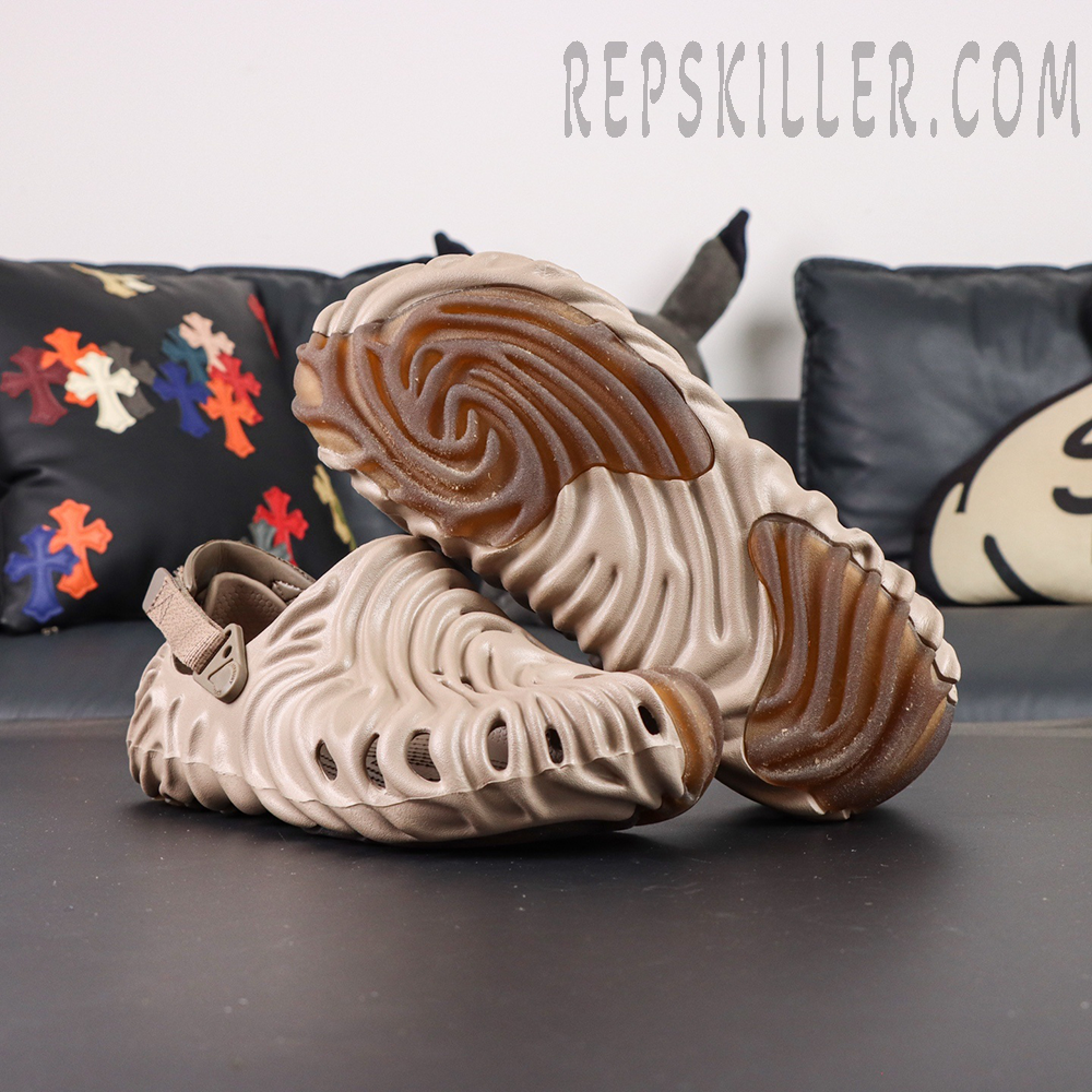 Salehe-Bembury-x-Crocs-Pollex-Clog-Menemsha3.webp Salehe Bembury X Pollex Clog Menemsha