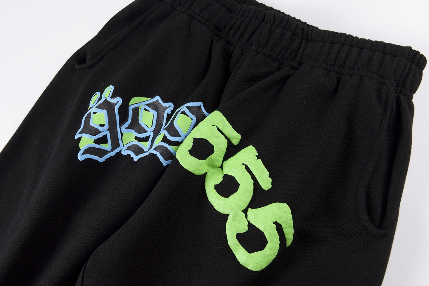 Sp5der-555-Web-Flame-Graphic-Sweatpants4.webp Sp5Der 555 Web Flame Graphic Sweatpants
