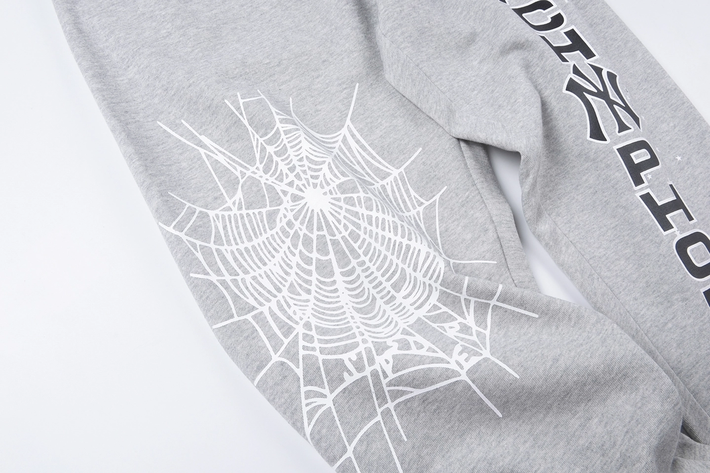 Sp5der-Ashweb-Grey-Arachnophobia-Graphic-Sweatpants3.webp Sp5Der Ashweb Grey Arachnophobia Graphic Sweatpants